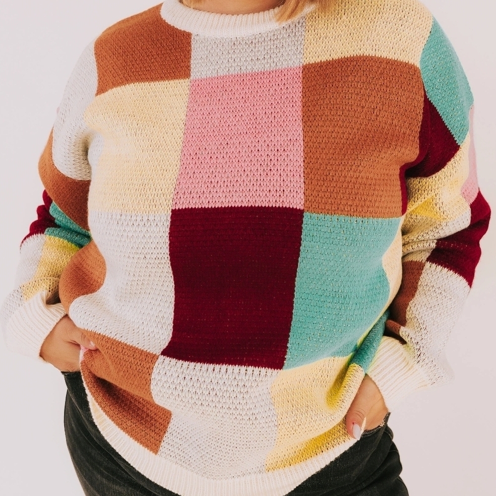 Haptics By Harper Soft Crew Neck Sweater with Geometric Design. Size 2x